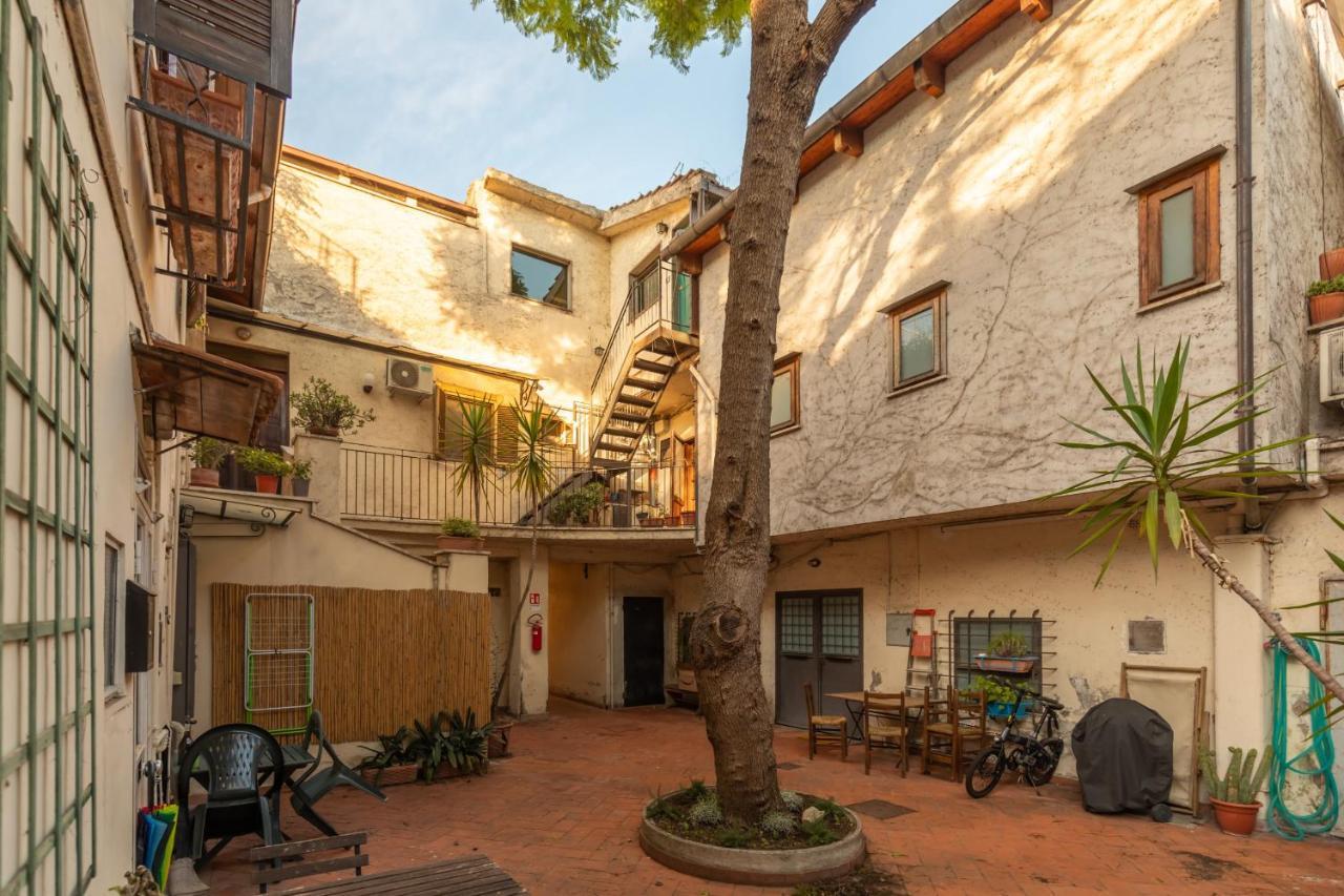 Bright And Comfy Terraced Apartment In Trastevere 罗马 外观 照片